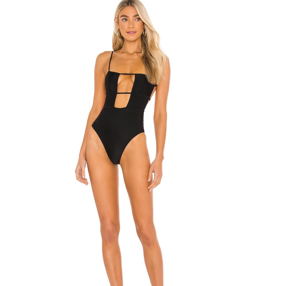 Lovewave Elegant Black Garment brand New tags attached
